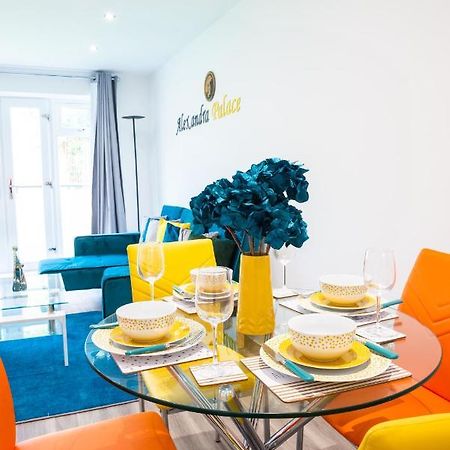 The 'Pinky' - Beautiful 1 Bed Apartment In Hatfield - Free Parking - Near Uni & Business Park - Big Savings On Long Stays Εξωτερικό φωτογραφία
