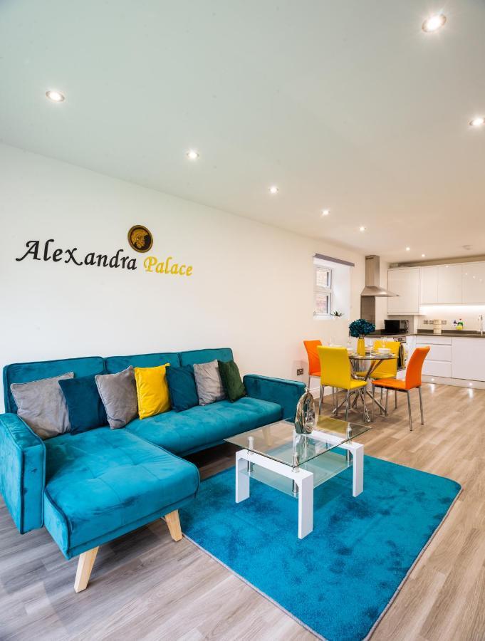 The 'Pinky' - Beautiful 1 Bed Apartment In Hatfield - Free Parking - Near Uni & Business Park - Big Savings On Long Stays Εξωτερικό φωτογραφία