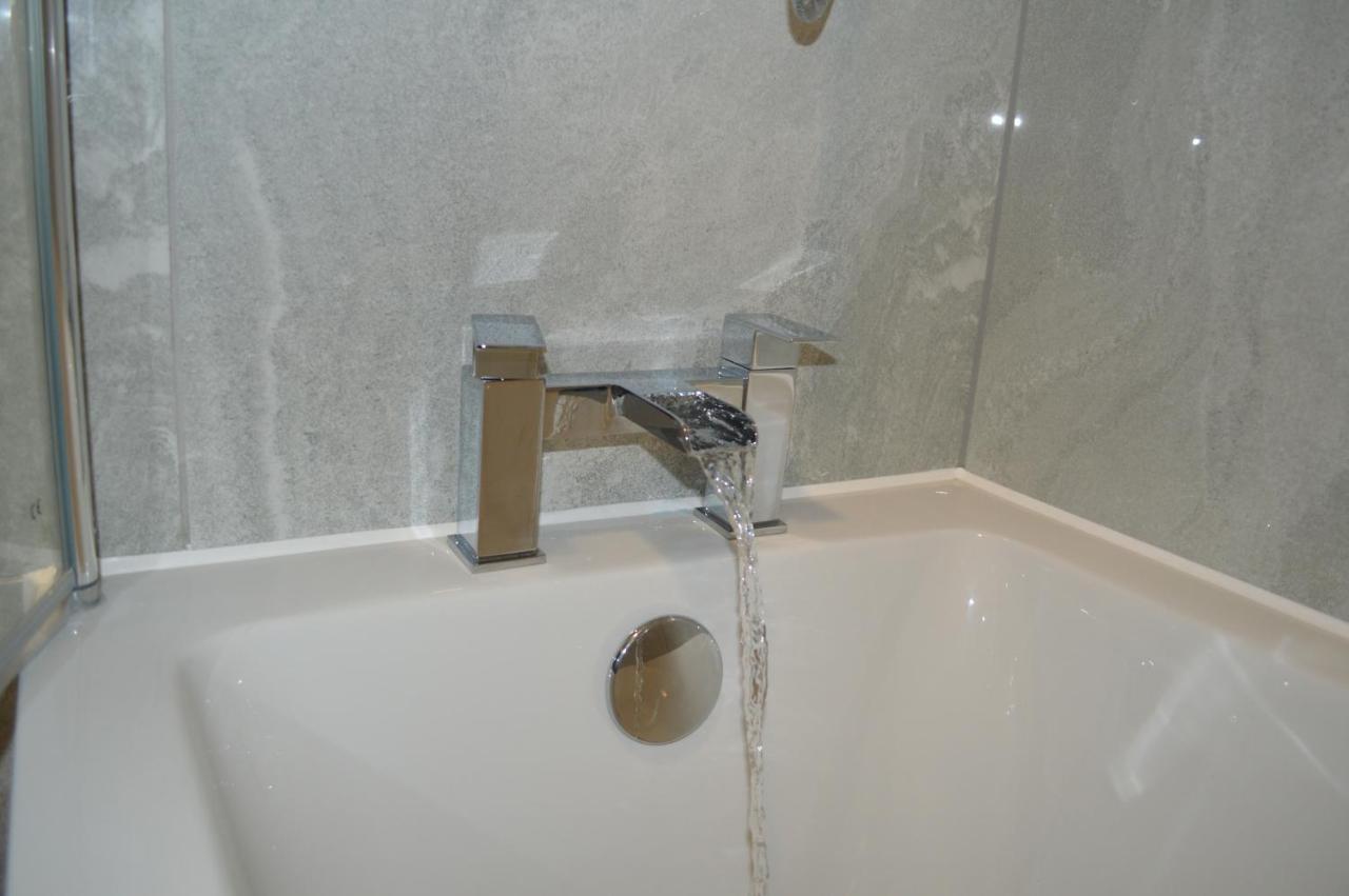 The 'Pinky' - Beautiful 1 Bed Apartment In Hatfield - Free Parking - Near Uni & Business Park - Big Savings On Long Stays Εξωτερικό φωτογραφία