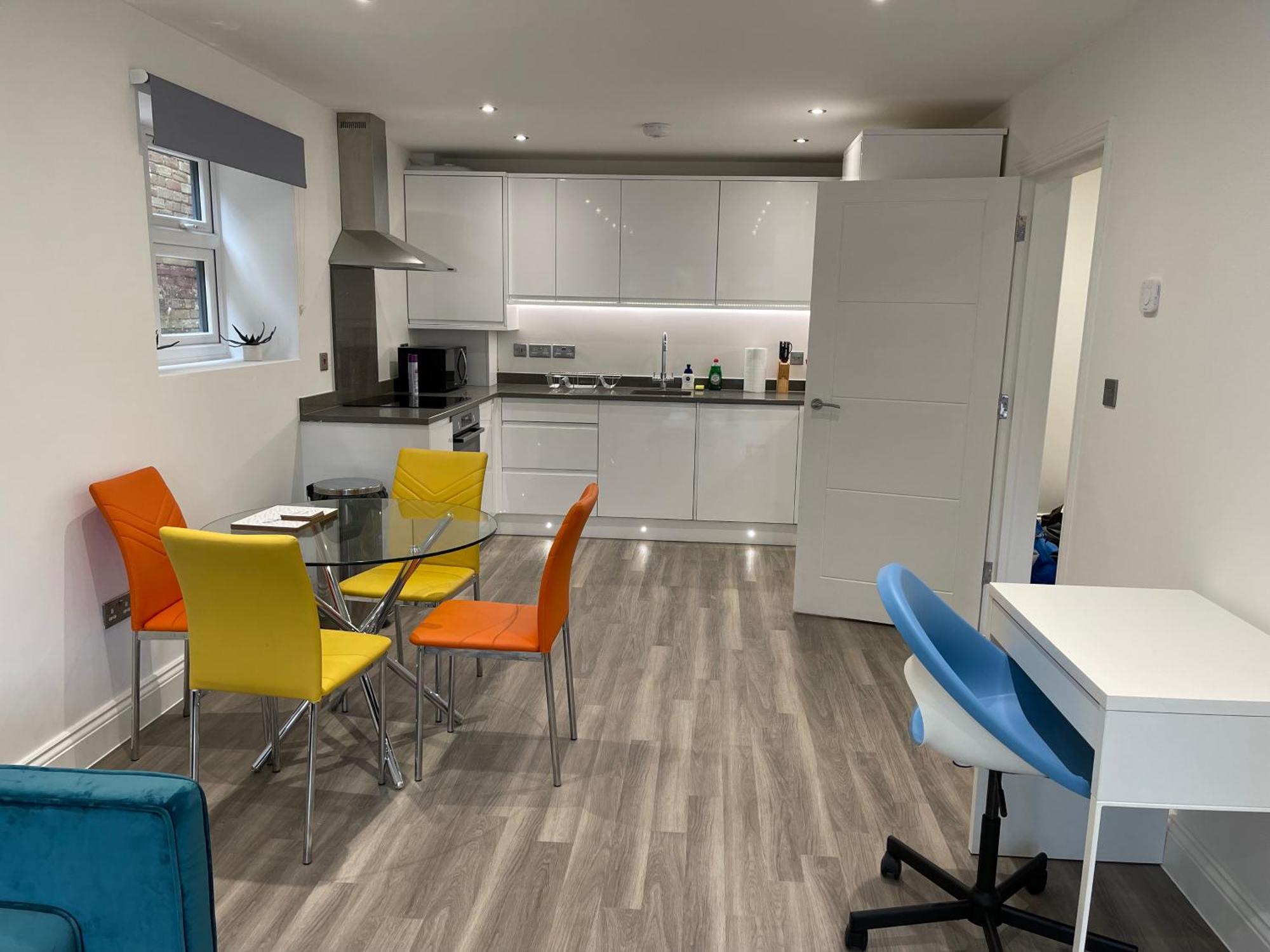 The 'Pinky' - Beautiful 1 Bed Apartment In Hatfield - Free Parking - Near Uni & Business Park - Big Savings On Long Stays Εξωτερικό φωτογραφία